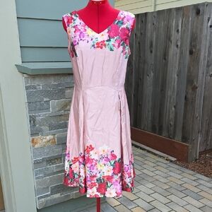 Elegant Floral Midi Dress in Pink